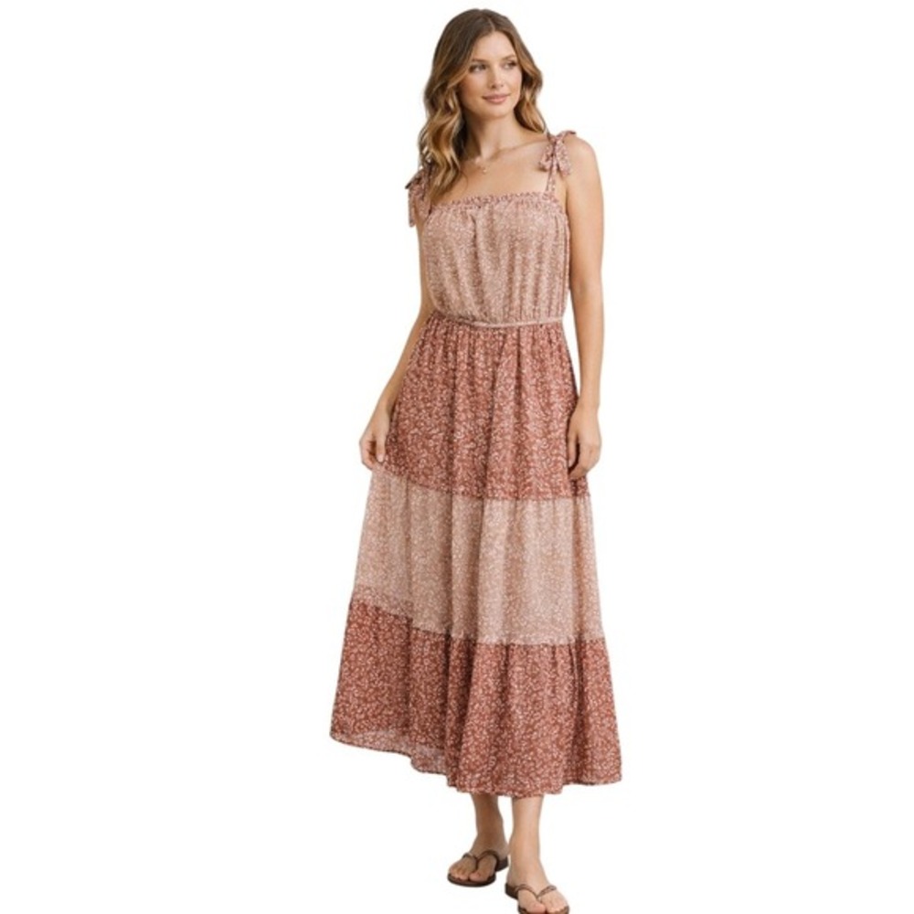 Tiered Ditsy Floral Midi Dress Medium Cottage Coastal Festival Prairie Boho Airy
